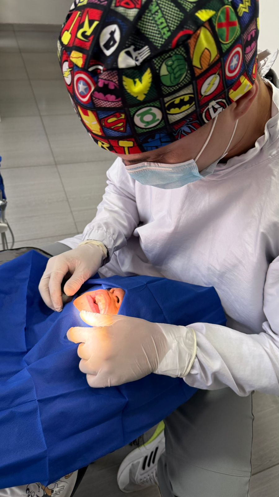 Especialista en Periodoncia en Cali